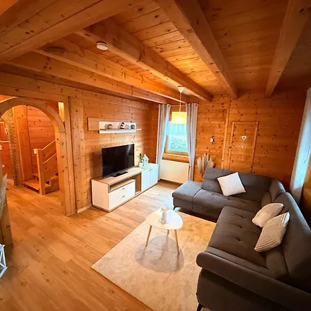 Ferienparadies Vogelsbergliebe 別荘 *